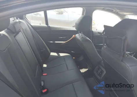 2015 BMW 320 z USA, uszkodzony, nr VIN WBA3B1G58FNT07651